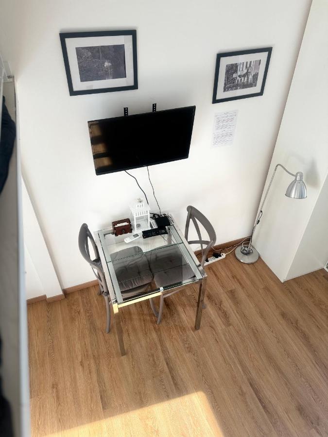 Happyhouse Apartment Милано Екстериор снимка
